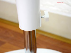 quat-dung-toshiba-f-lsd30-w-vn-5_94a22b9c8c81446982ddb8e88eb64a7c.jpg